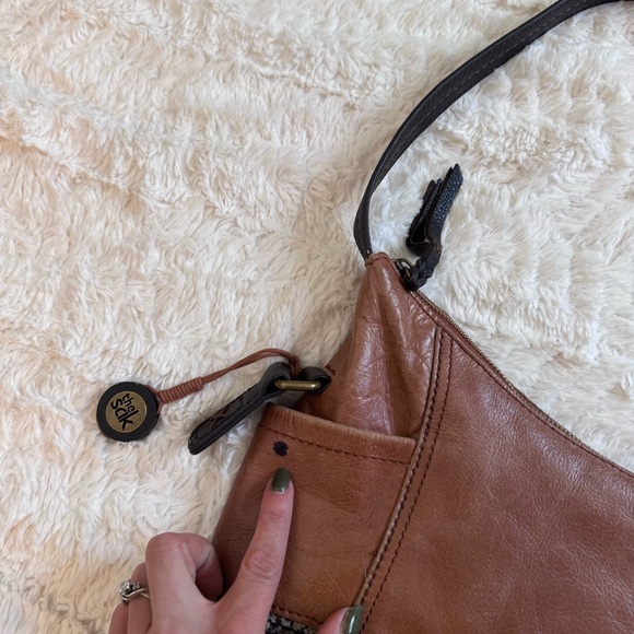 The Sak two toned Kendra leather satchel handle leather shoulder bag - Picture 4 of 12